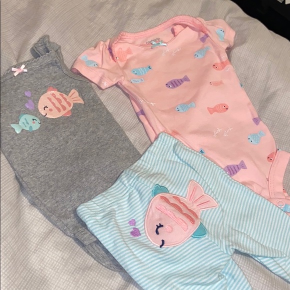 Fishy onsies - Picture 2 of 6